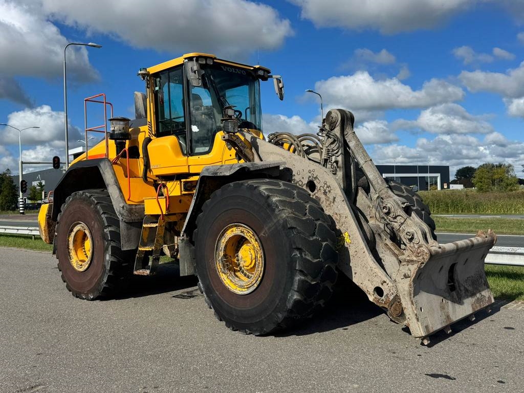 Volvo L220H