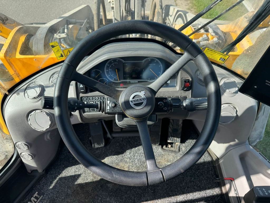 Volvo L220H