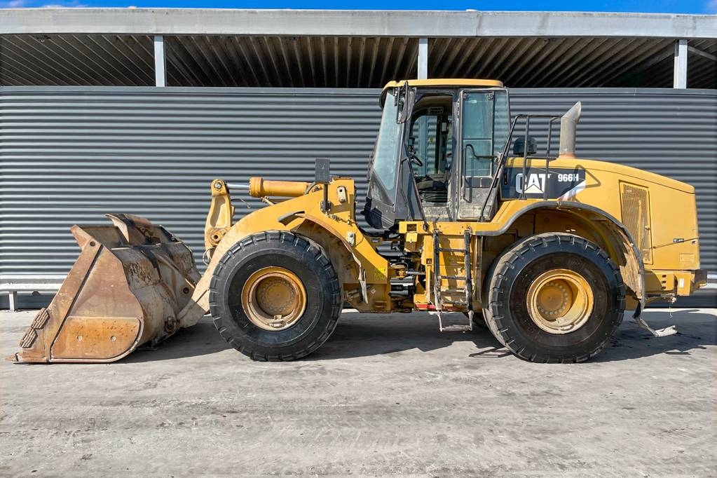 CAT 966H
