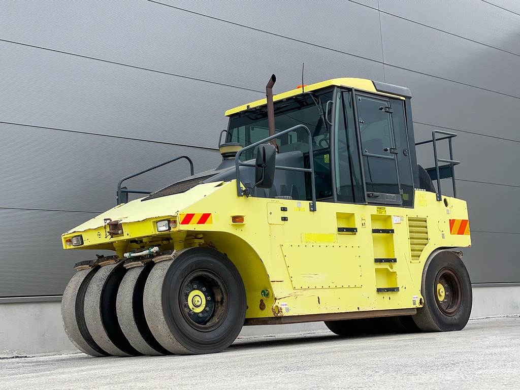 Ammann AP 240