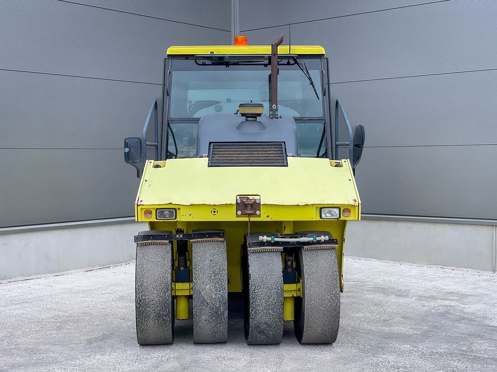 Ammann AP 240