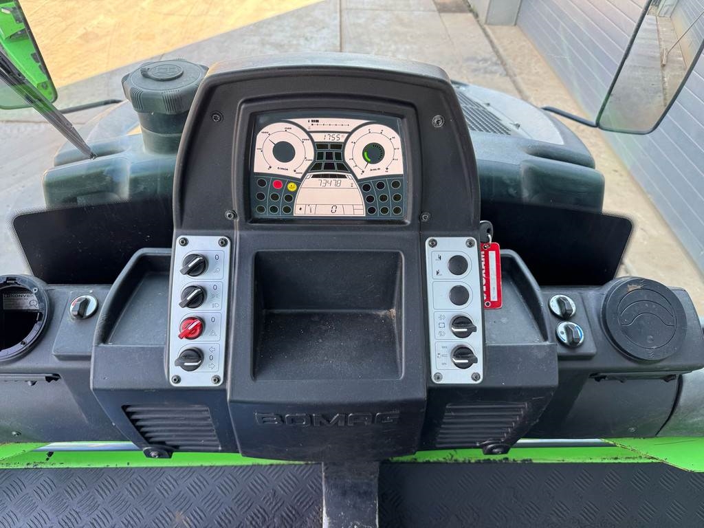 Bomag BW174 AP-4i