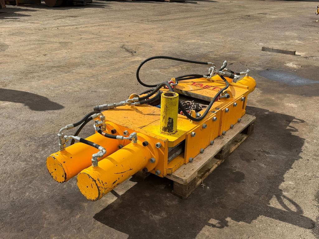 2016 تاتس 16-46133914