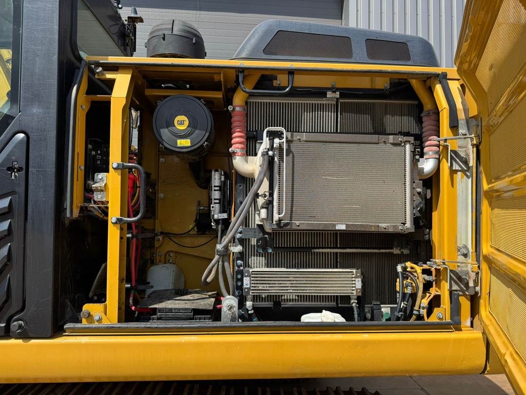 CAT 320EL