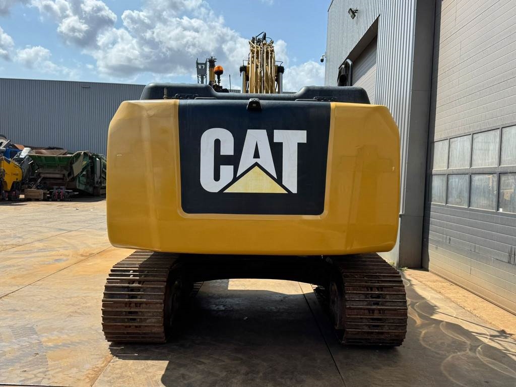 CAT 320EL