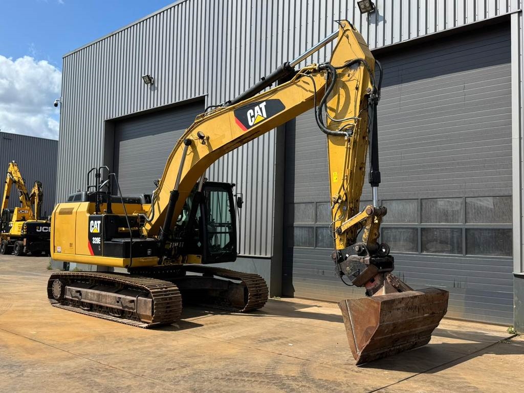 CAT 320EL