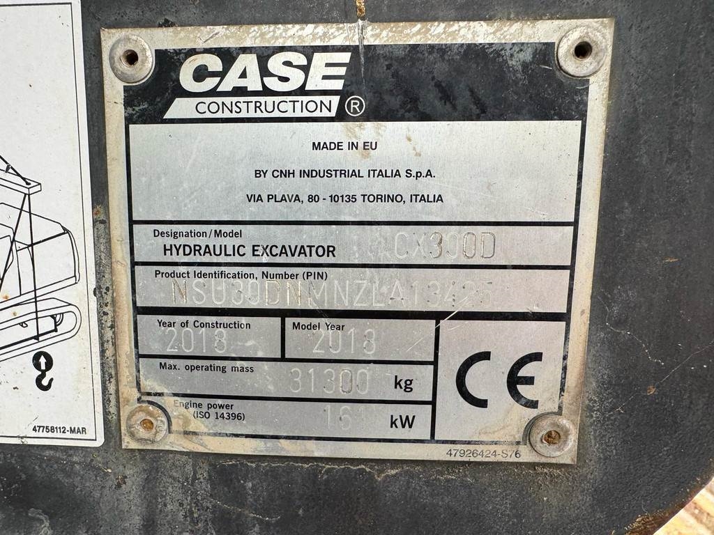 CASE CX300D