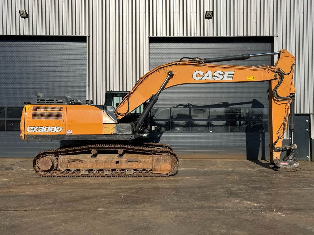 CASE CX300D