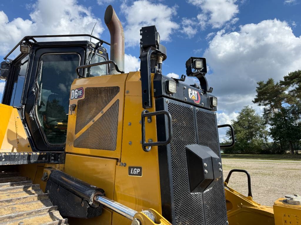 CAT D6XE LGP - German Machine / Folding Blade / Ripper