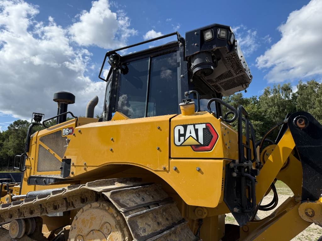 CAT D6XE LGP - German Machine / Folding Blade / Ripper