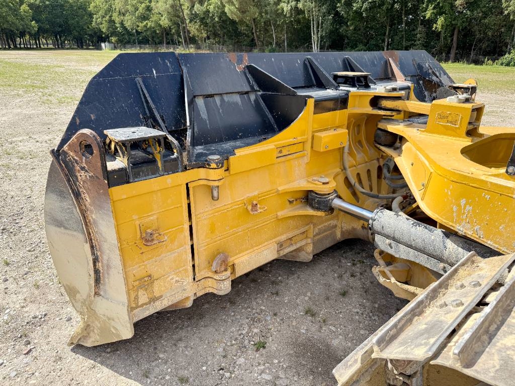 CAT D6XE LGP - German Machine / Folding Blade / Ripper