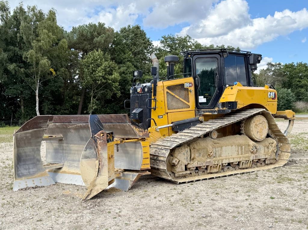 CAT D6XE LGP - German Machine / Folding Blade / Ripper