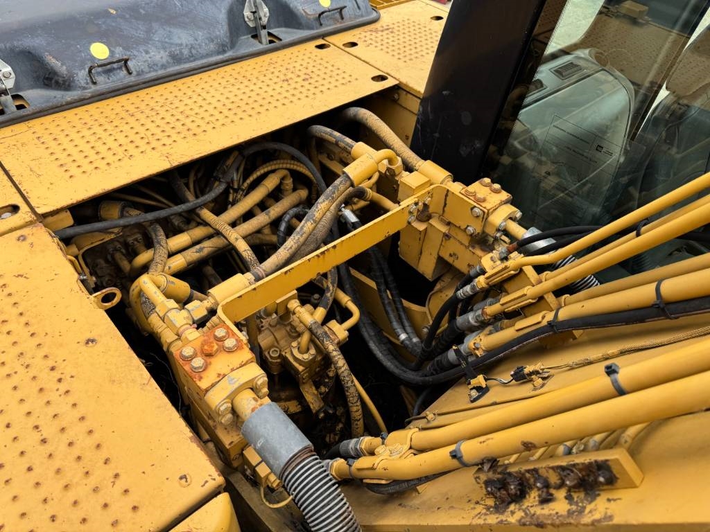 CAT 320 DL