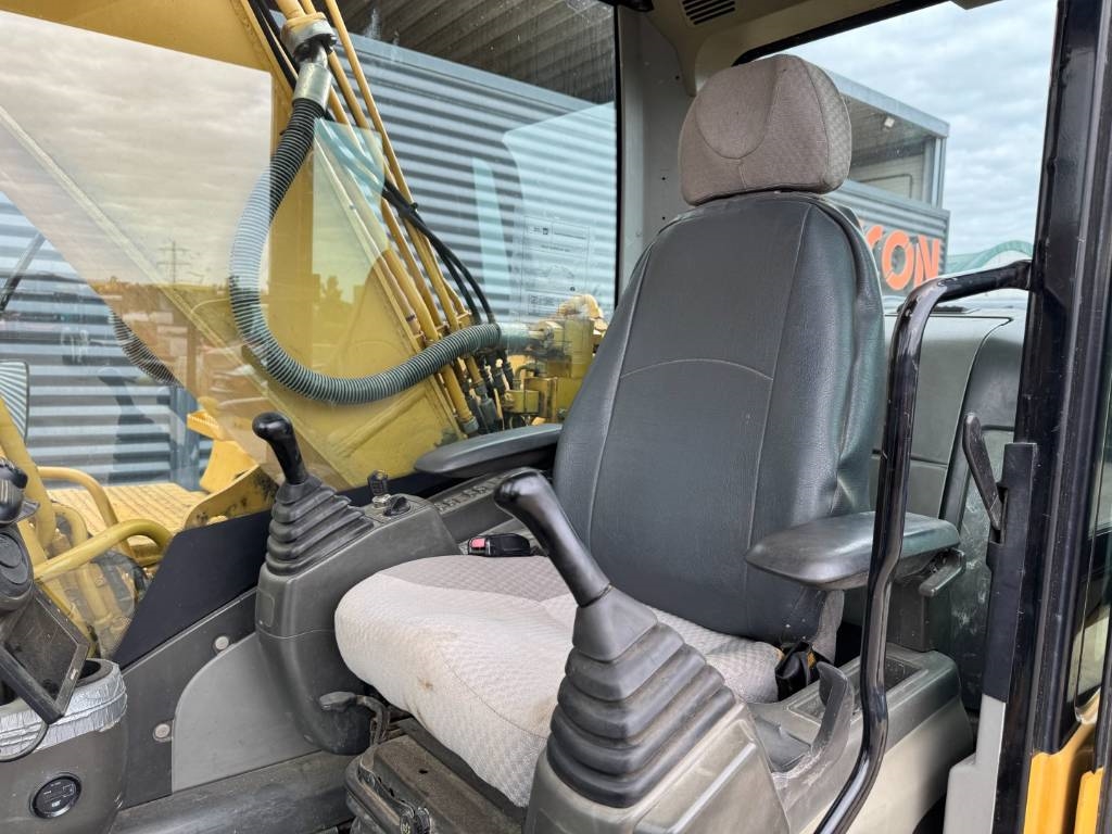 CAT 320 DL