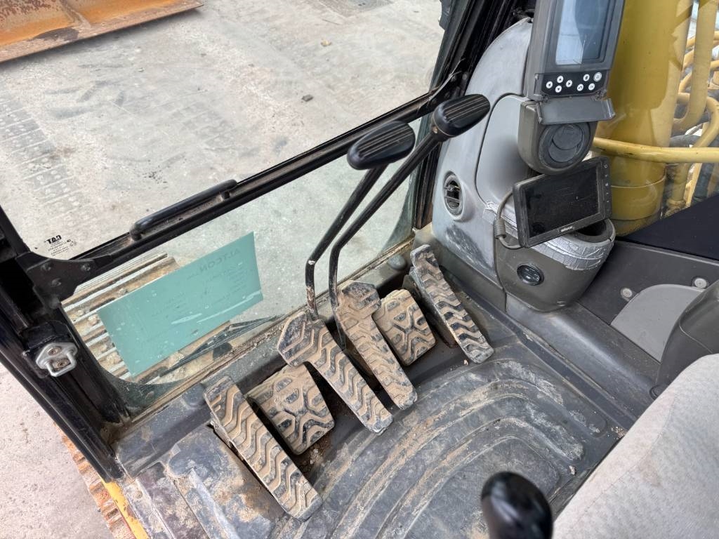 CAT 320 DL