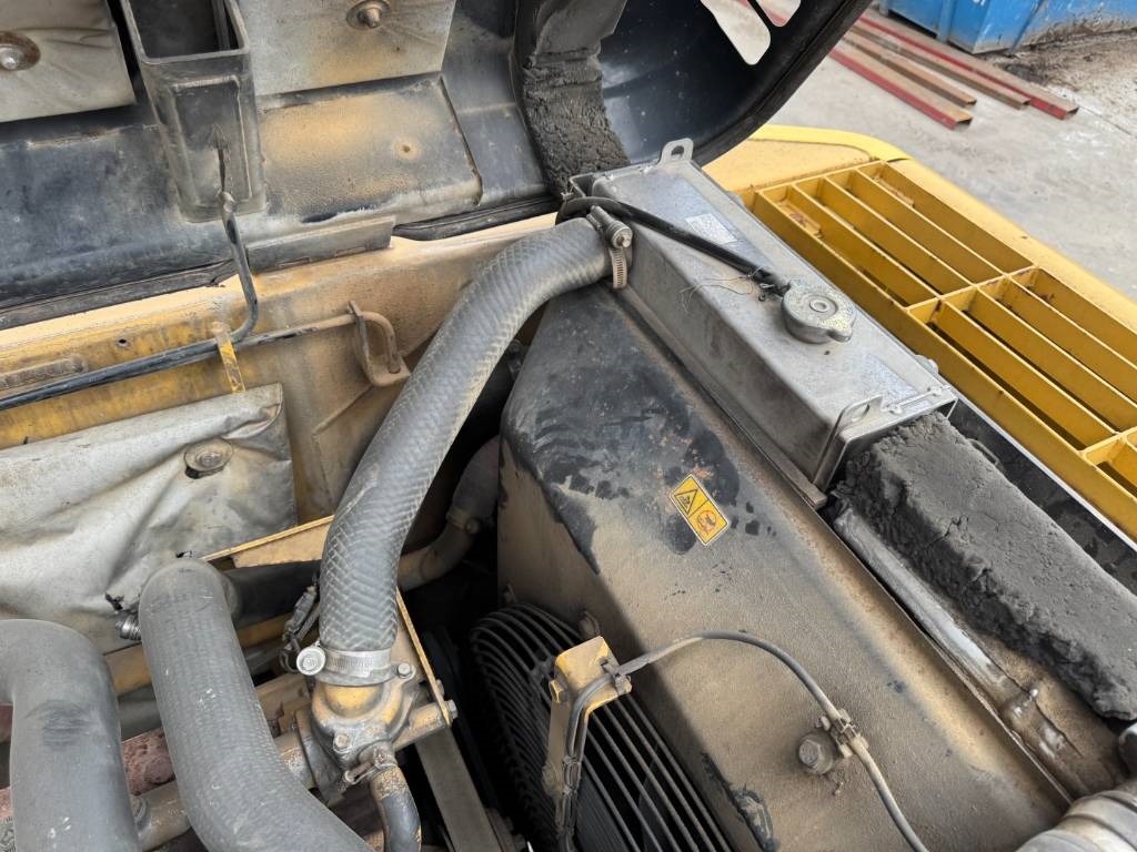 CAT 320 DL