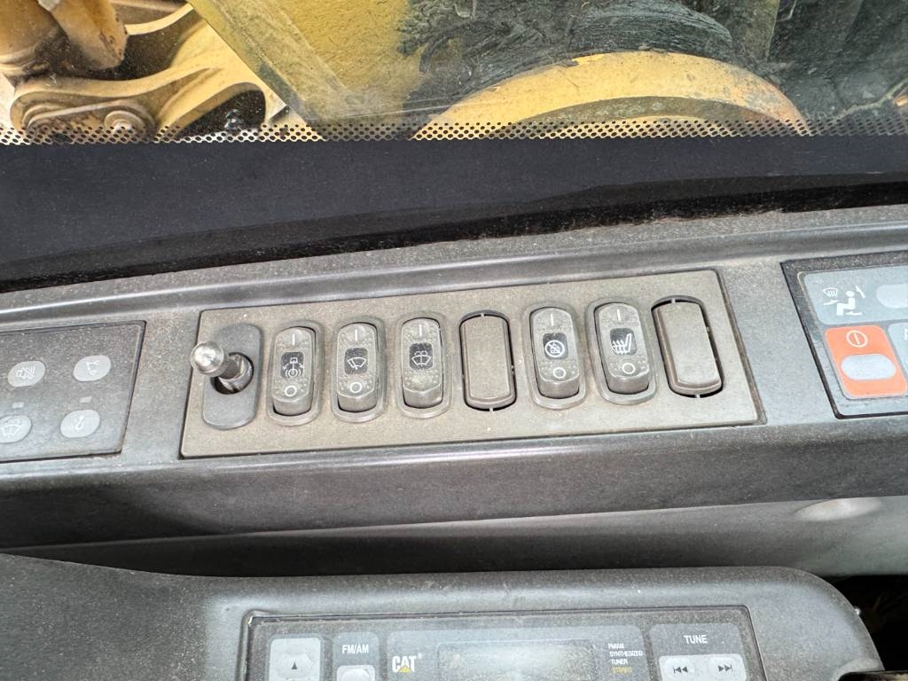 CAT 320 DL