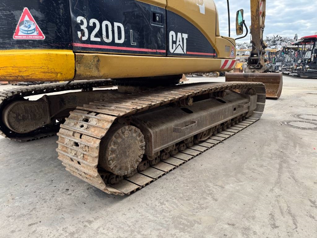 CAT 320 DL