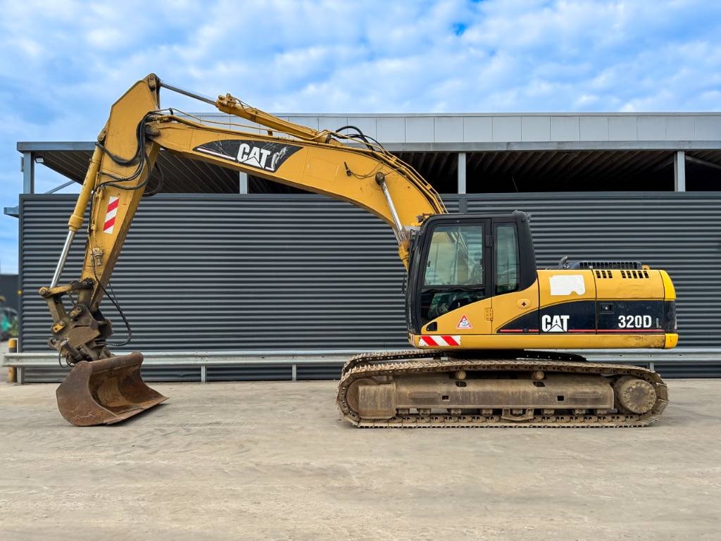 CAT 320 DL
