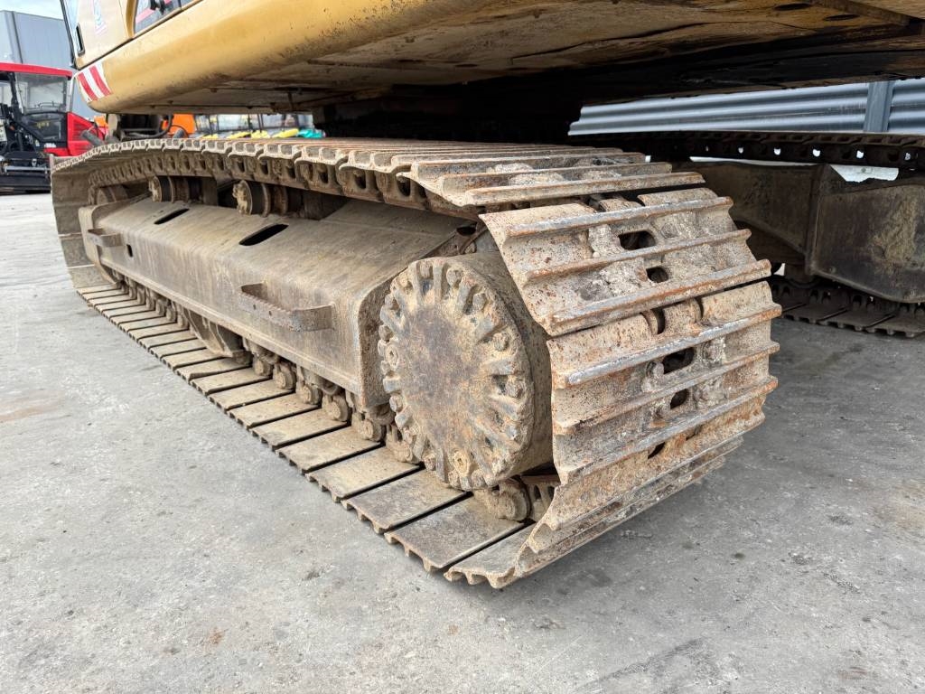 CAT 320 DL