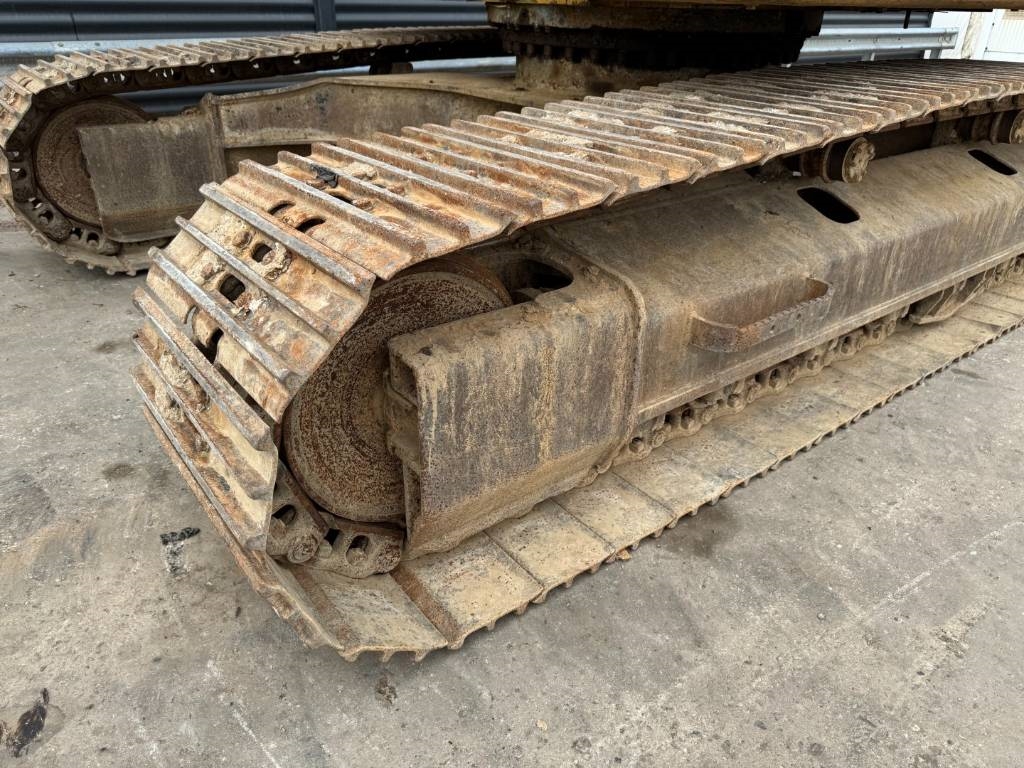 CAT 320 DL