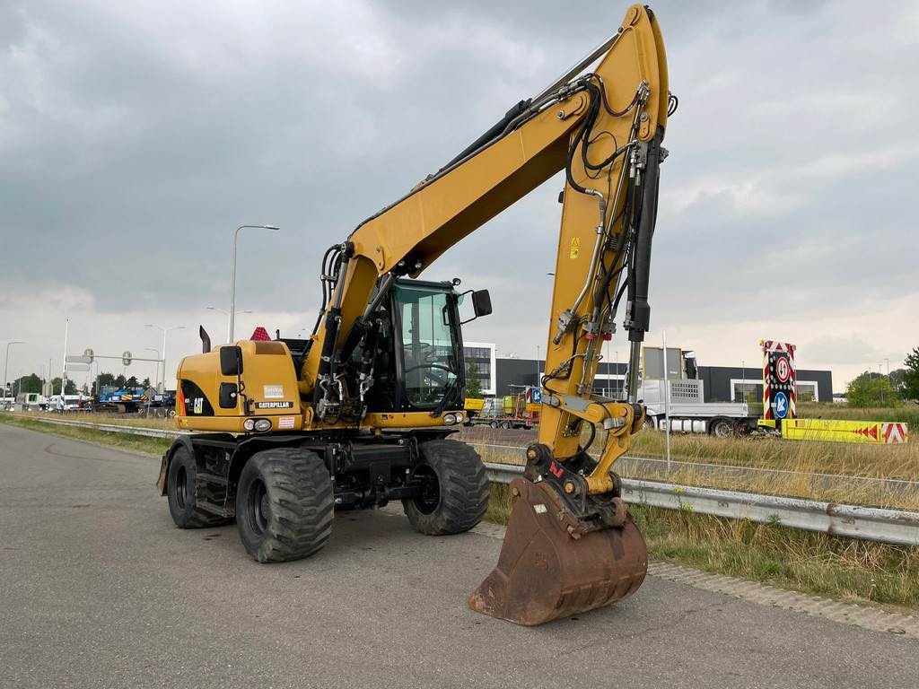 CAT M313D - CE