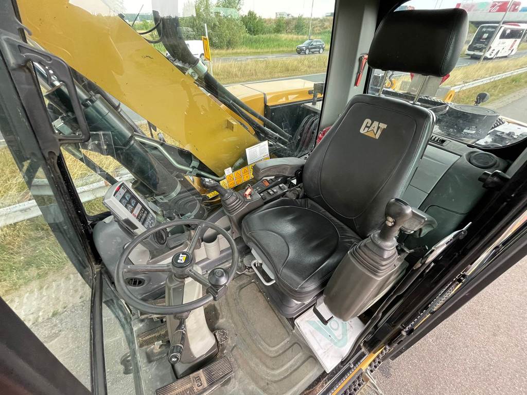 CAT M313D - CE