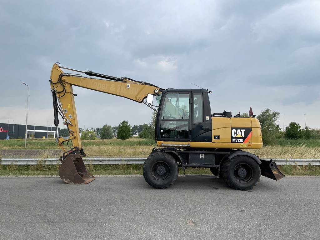 CAT M313D - CE