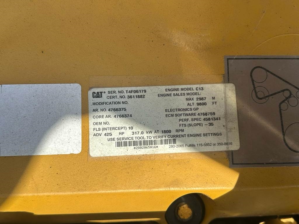 CAT 352F