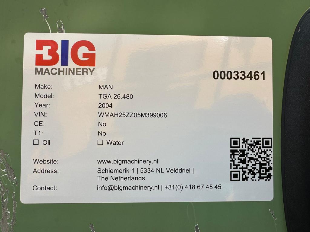 MAN TGA 26.480 6x4 tipper + HMF crane
