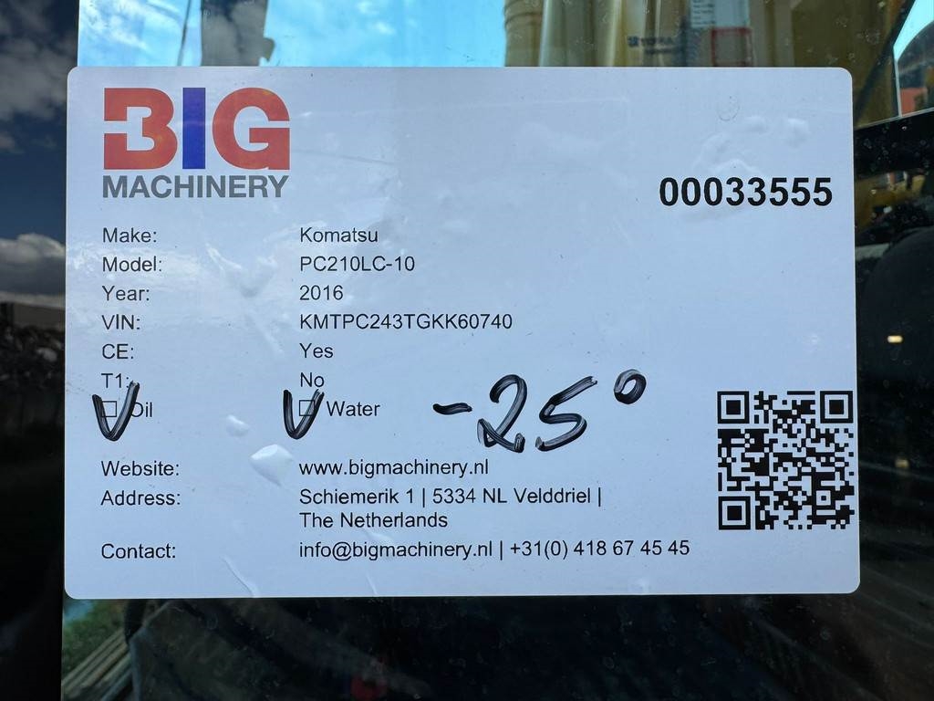 Komatsu PC210LC-10