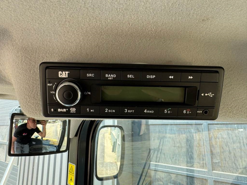 CAT 908M CE + EPA
