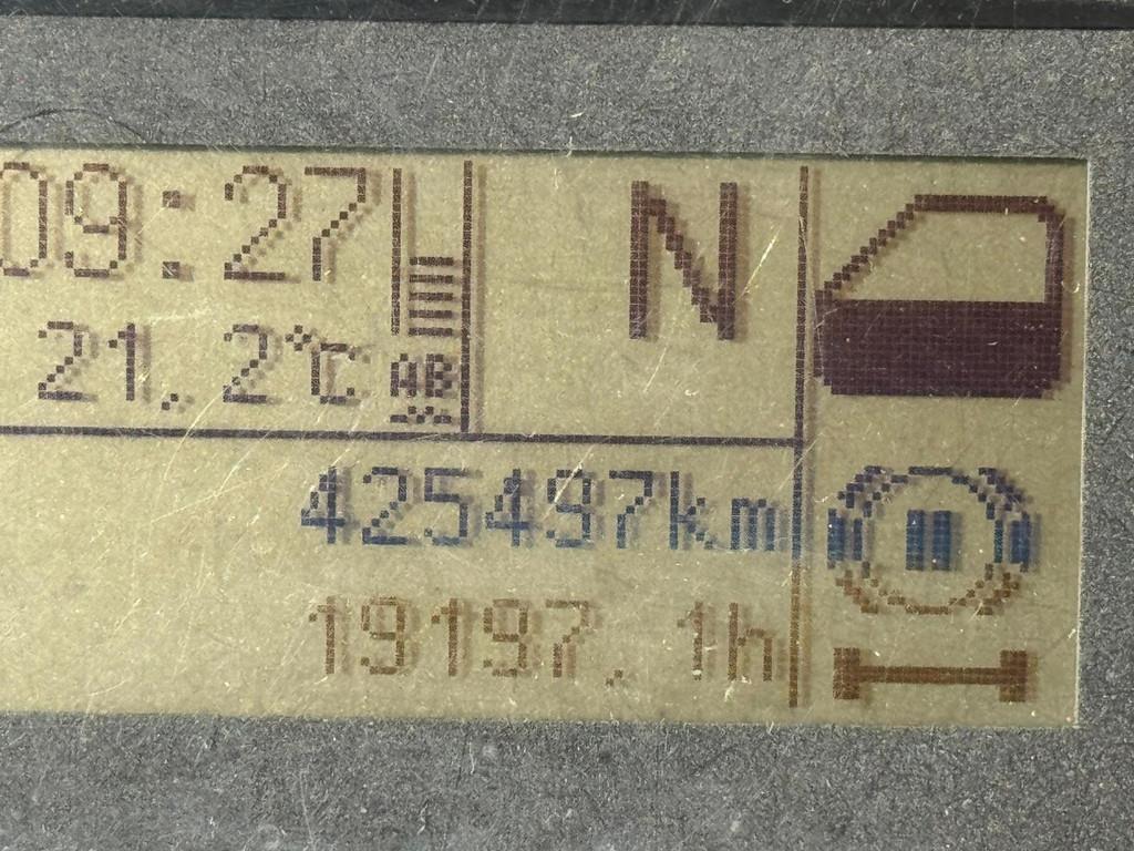 Iveco 330 6x4 with Palfinger PK 18500 crane