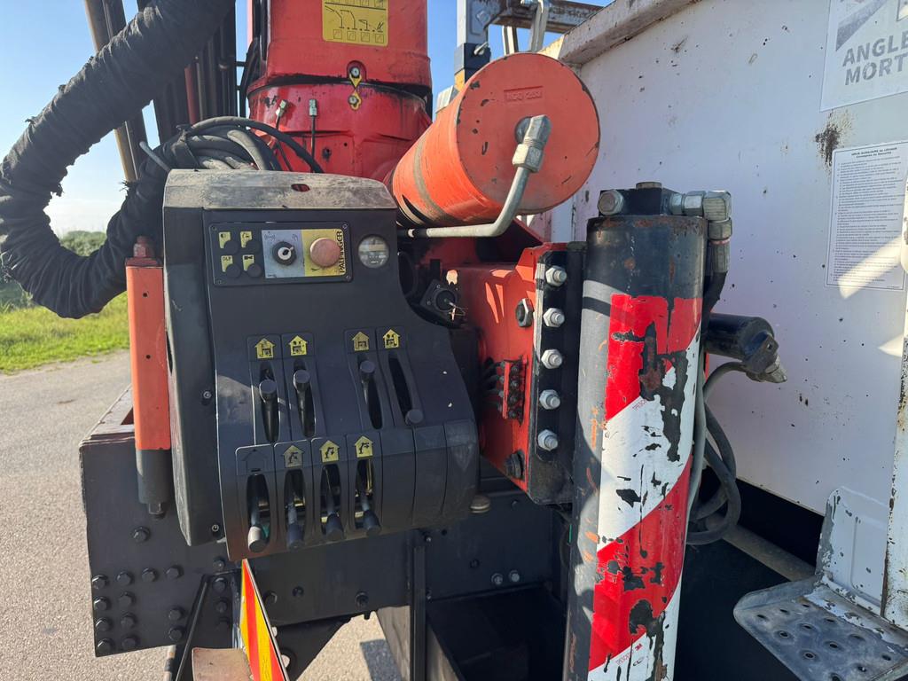 Iveco 330 6x4 with Palfinger PK 18500 crane
