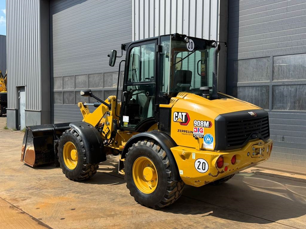 CAT 908M