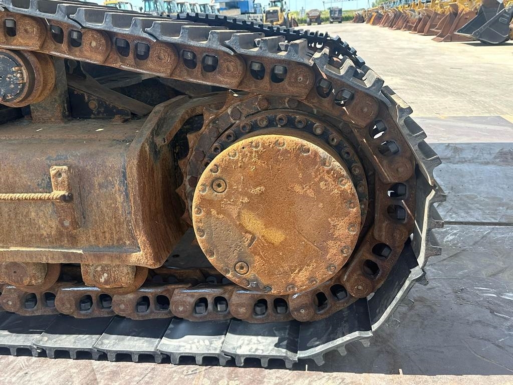 CAT 352F
