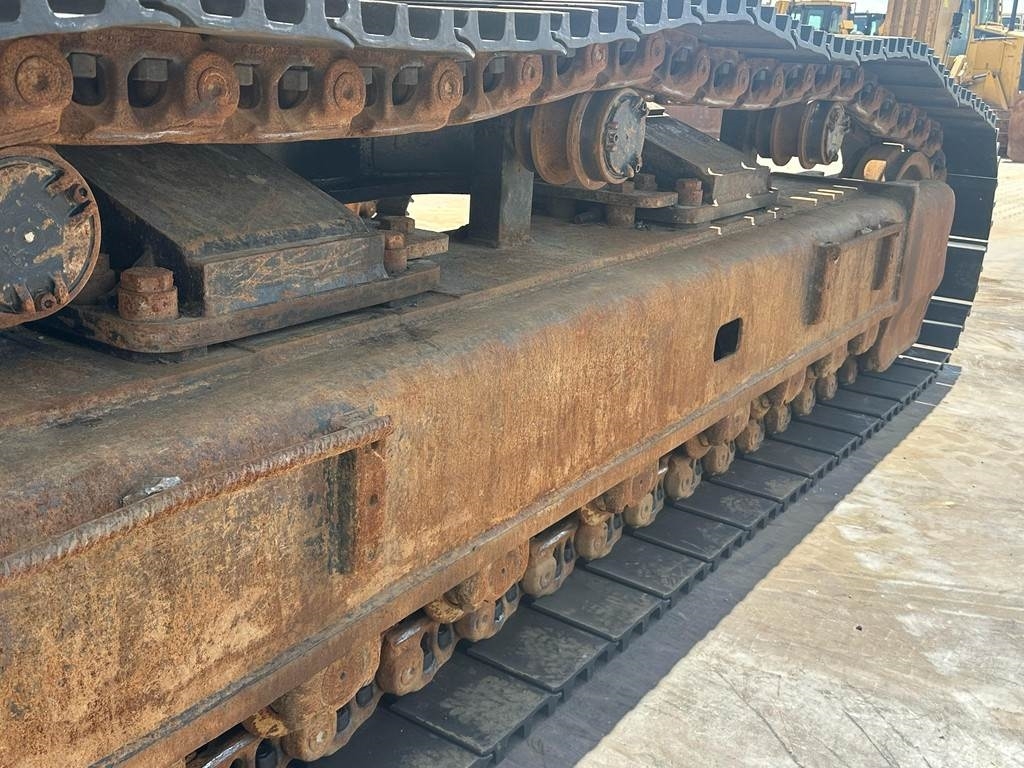 CAT 352F