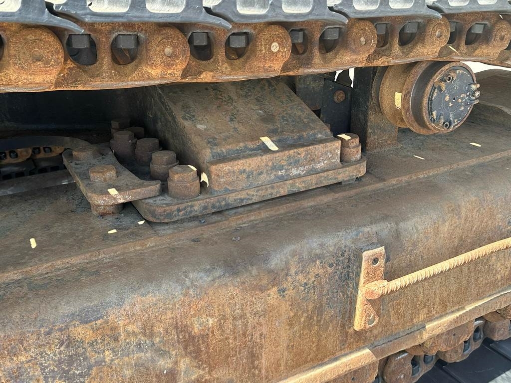 CAT 352F