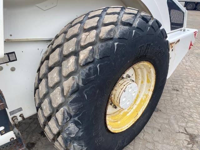 Bomag BW 213 D H-4 BVC