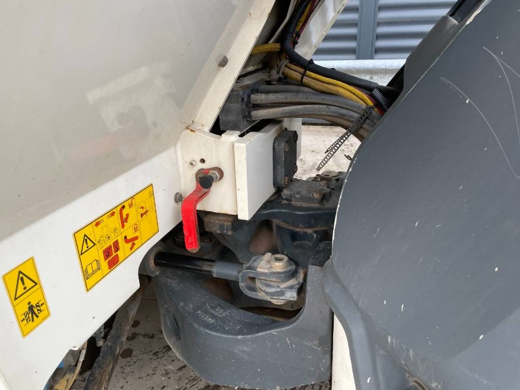 Bomag BW 151 AD-5