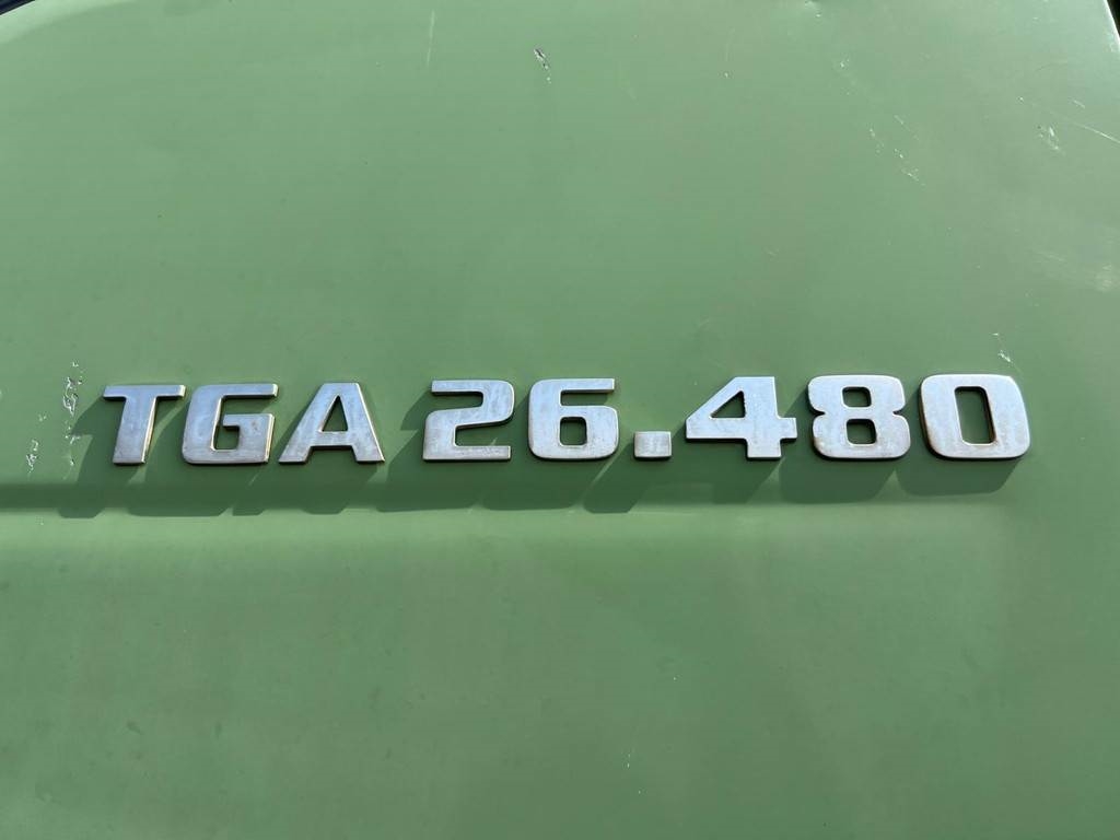 MAN TGA 26.480 tipper + HMF crane