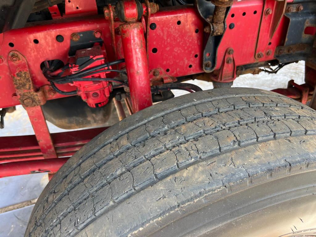 MAN TGA 26.480 6x4 tipper + HMF crane