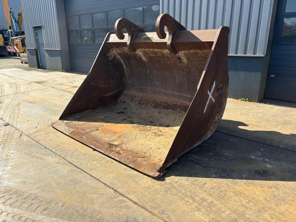 Verachtert GP bucket CW70 for 374F