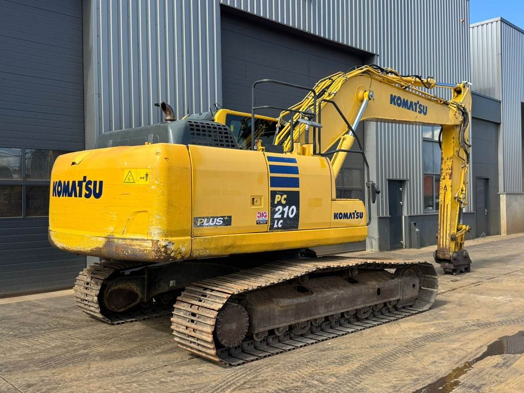 Komatsu PC210LC-10
