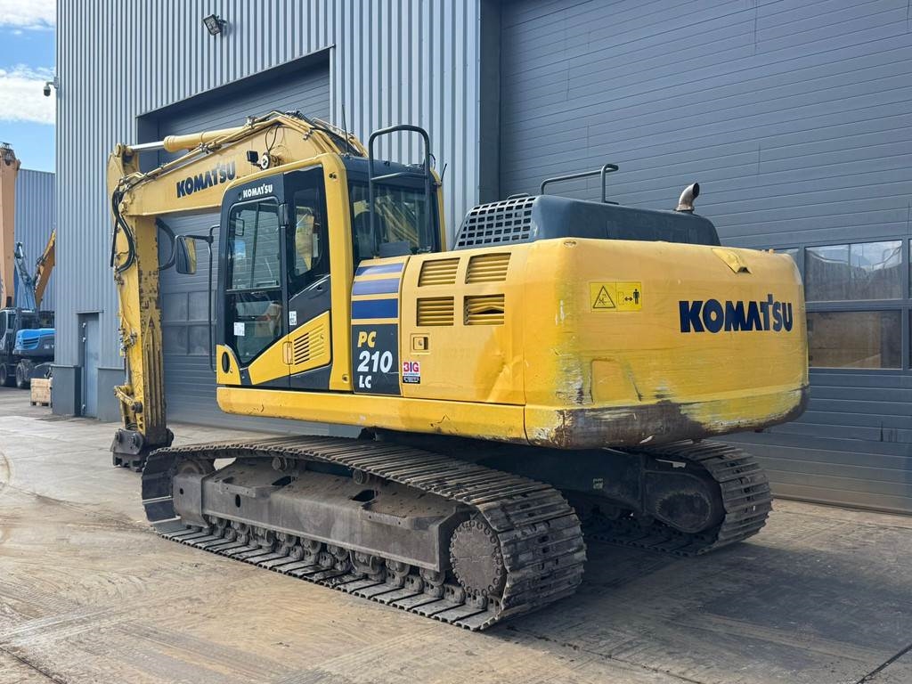Komatsu PC210LC-10