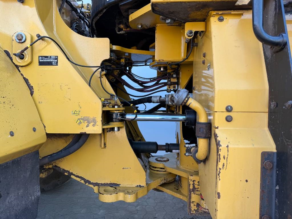 CAT 972M - German Machine / Automatic Greasing