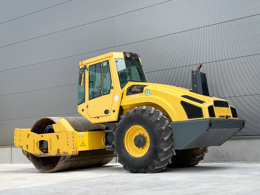 Bomag BW 216 DH-4i
