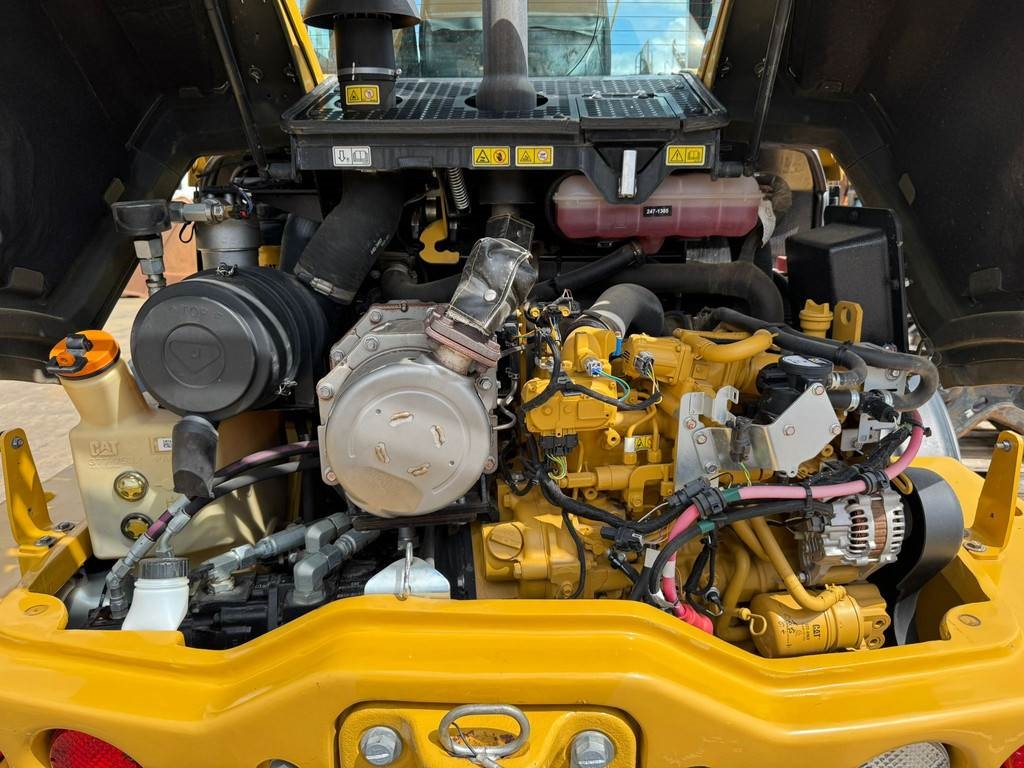 CAT 908M CE + EPA