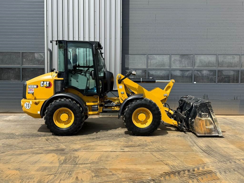 CAT 908M CE + EPA
