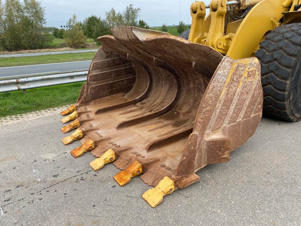 CAT 980H Wheel Loader